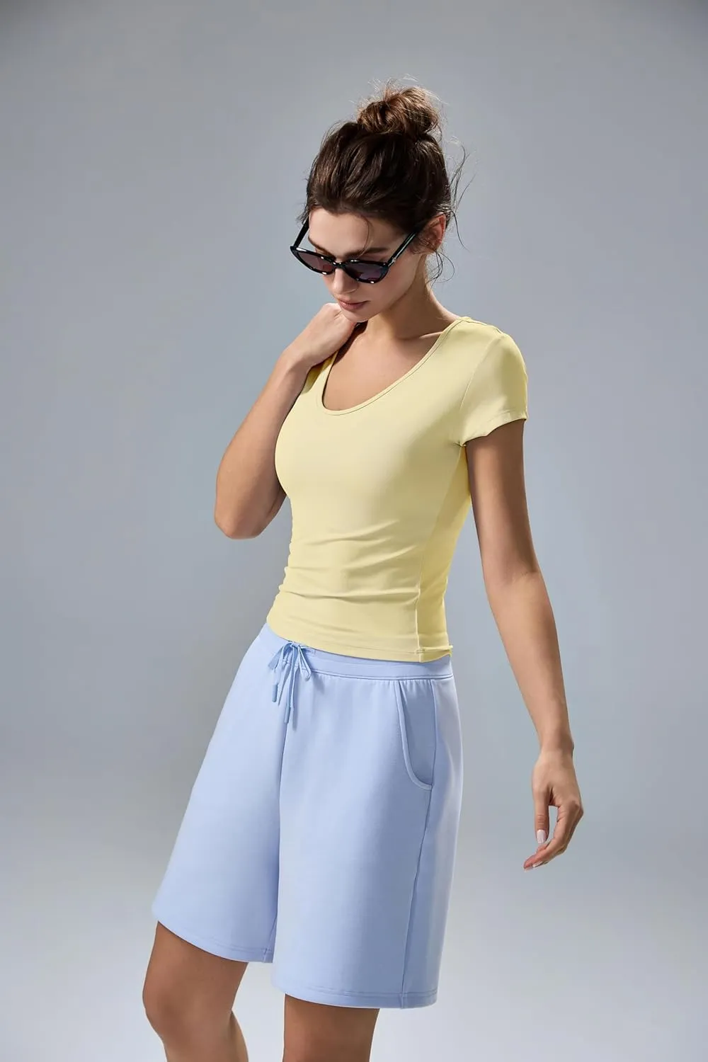 altiland Scoop Neck Workout T Shirt for Woman, Ultra-Soft Quick Dry Athletic Tee Yoga Running Cropped Short Sleeve Tops
