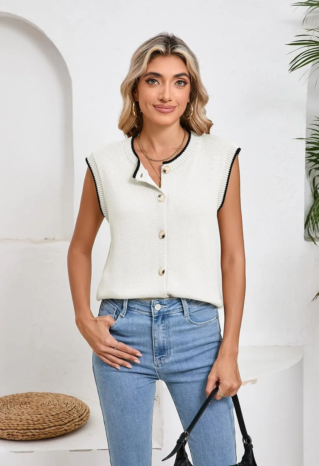 Pink Queen Women's Sweater Vest 2025 Sleeveless Tank Tops Casual Crewneck Button Down Fashion Knitted Vest Cardigans