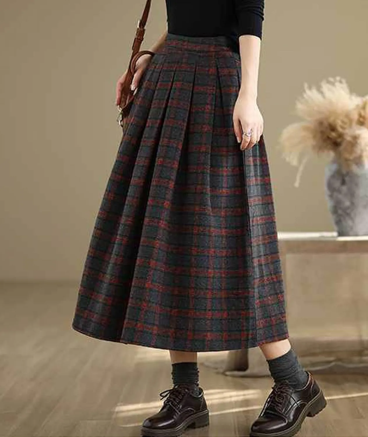 SOMTHRON Women's Retro Plaid Midi Skirt Elastic High Waist A-Line Pleated Flare Checkered Long Skirt