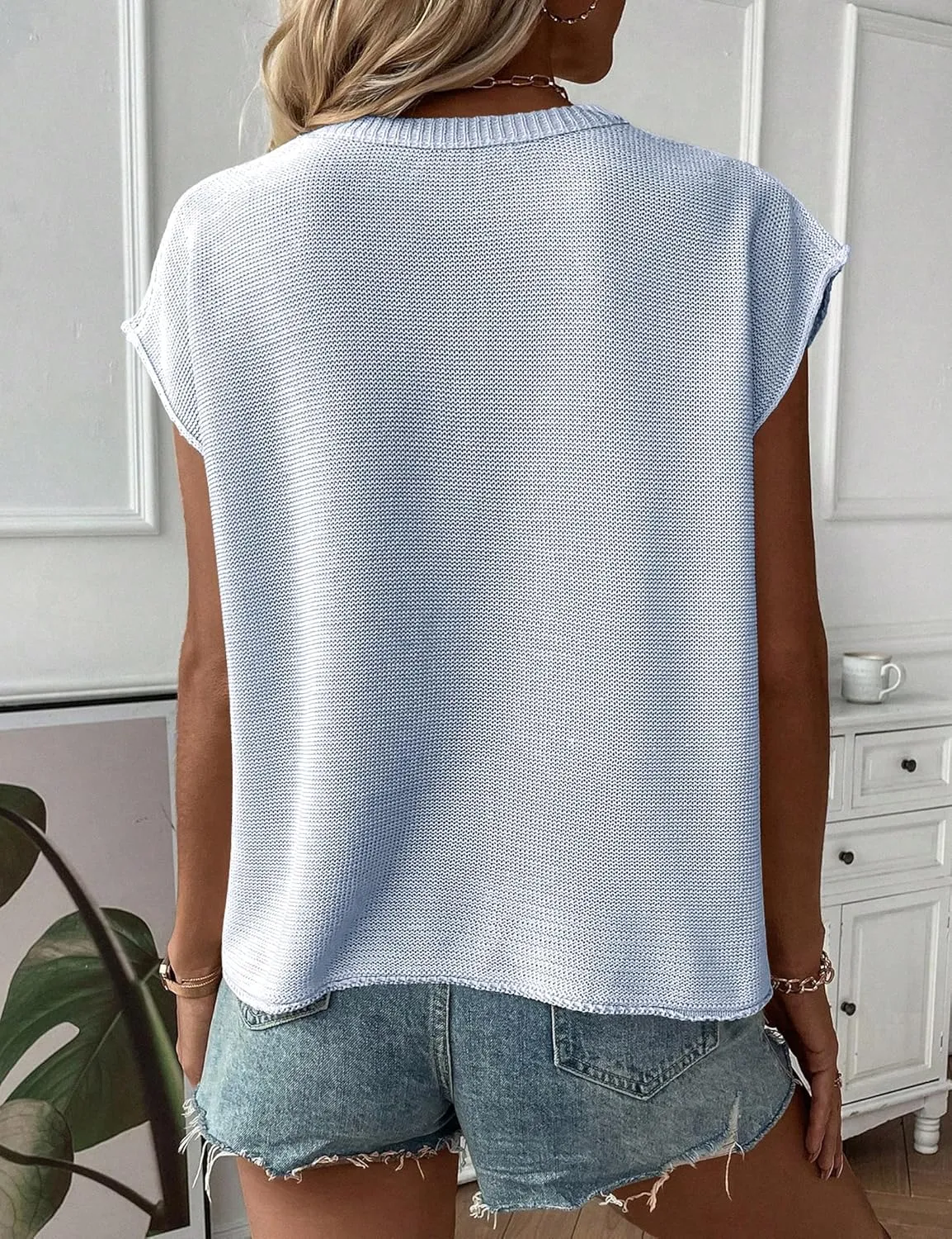 Womens Cap Sleeve Sweater Vest Crew Neck Knit Sleeveless Tank Tops Casual Lightweight Pullover Sweaters