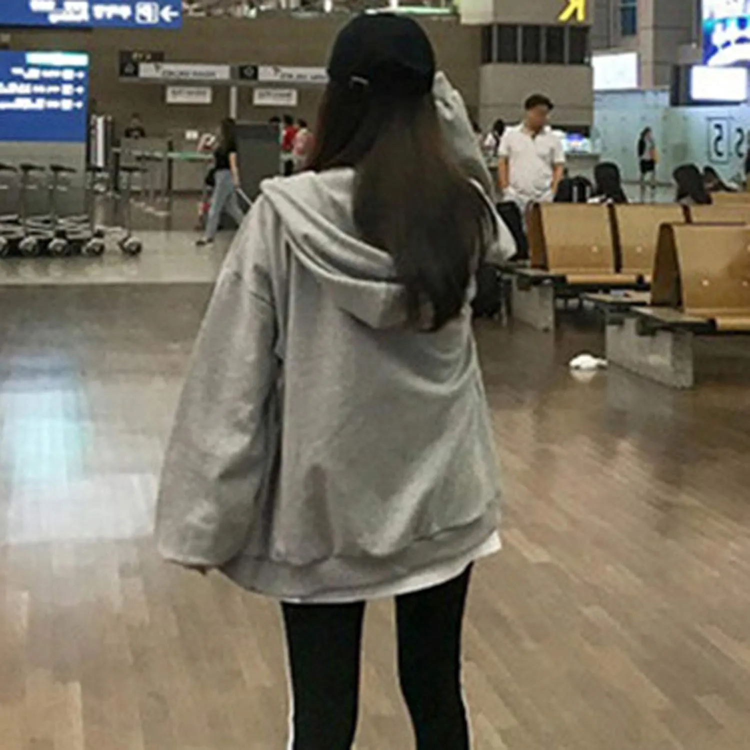 Womens Zip Up Hoodie Plus Size Oversized Grunge Aesthetic Y2K Hoodie for Teen Girls Fashion Loose Fit Sweatshirts