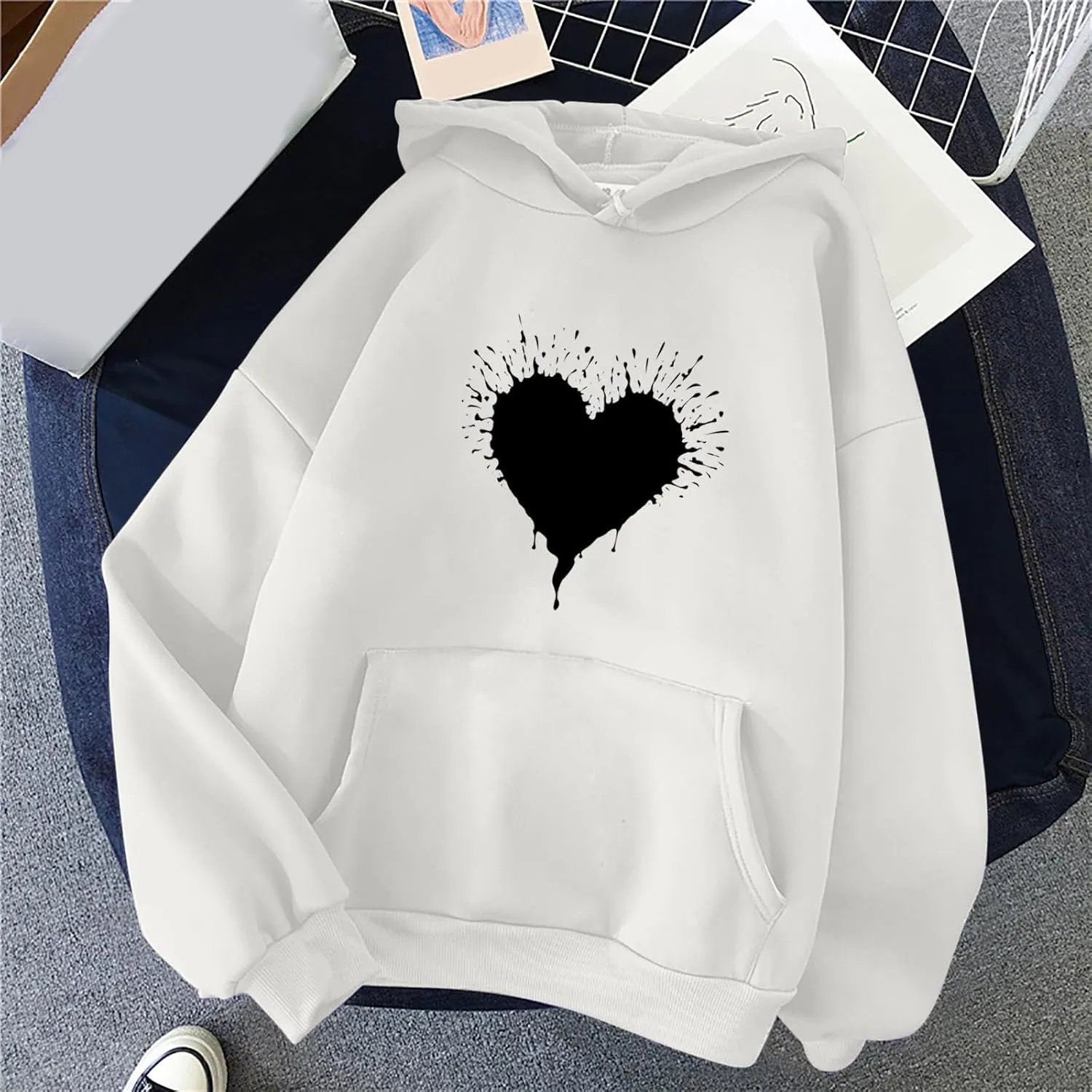 ZDRZK Hoodies For Women Cute Heart Print Drawstring Casual Hooded Sweatshirts Oversized Basic Fall Clothes With Pocket